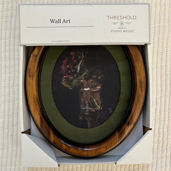 Studio McGee Other - Threshold designed with Studio McGee Oval Frame Floral Wall Art 9”x11” NWT